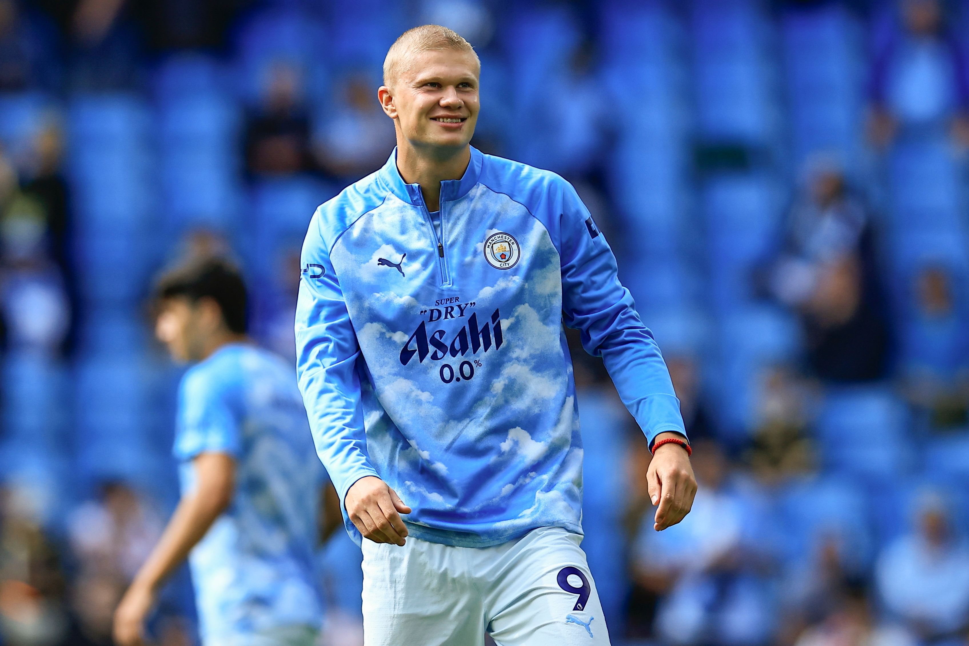 TA谈哈兰德：他性格内向+生活高度自律，毫无大牌球星的架子