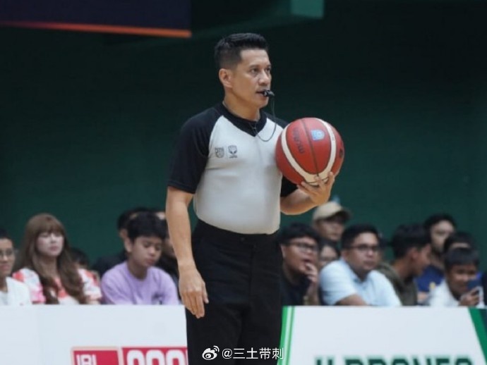媒体人：中国对战黎巴嫩的三名裁判分别来自澳大利亚/泰国/印尼