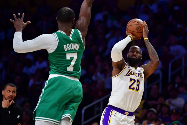 NBA高管:詹姆斯今夏的决定确实影响了赛程 为此准备了多个备案