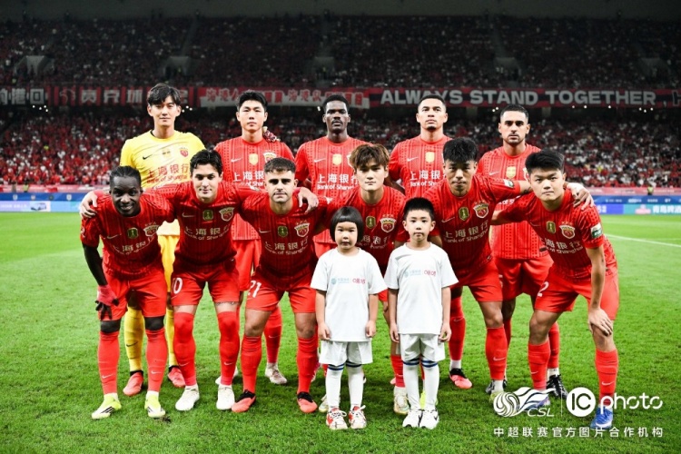 上海海港队0-0战平北京国安队