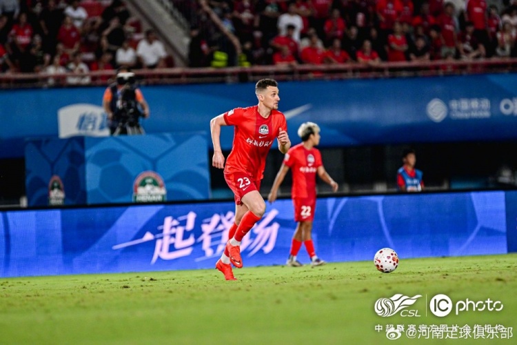 河南俱乐部彩陶坊0-0成都蓉城